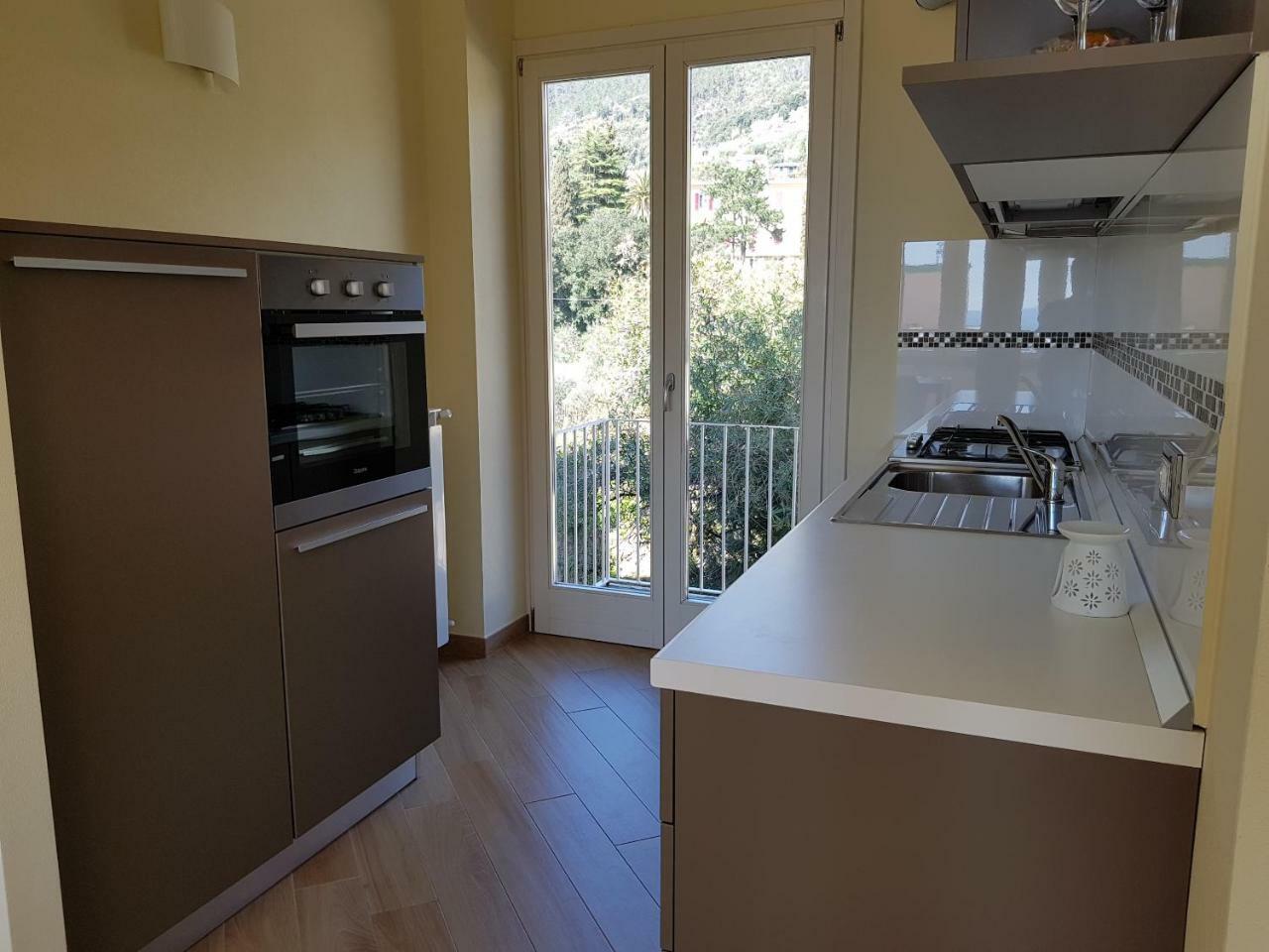 Stunning Seaview Apartment Monterosso al Mare Extérieur photo