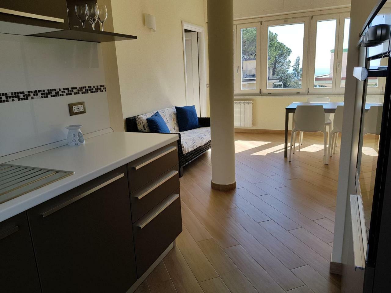 Stunning Seaview Apartment Monterosso al Mare Extérieur photo